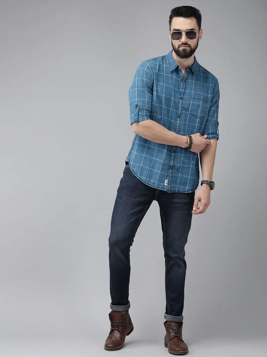 Roadster Men Blue Pure Cotton Checked Casual Shirt - Image 4